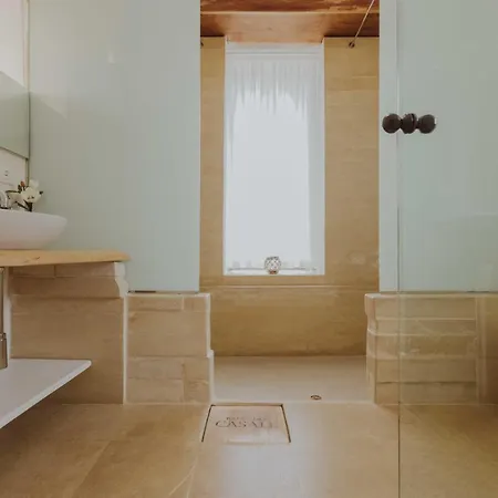 ベッド・アンド・ブレックファスト Badia Del Casale 4*