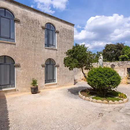 ベッド・アンド・ブレックファスト Badia Del Casale