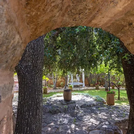 ベッド・アンド・ブレックファスト Badia Del Casale 4*